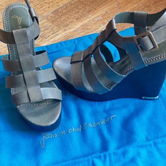 Platform Wedge Sandals - Picture 4 of 4